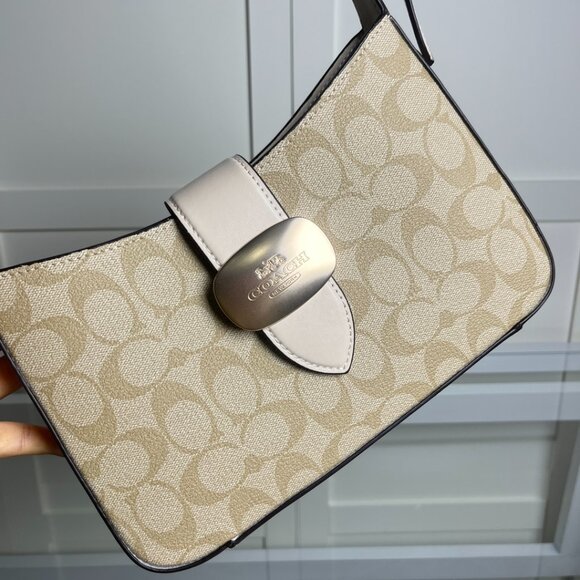 Coach Women's Underarm Bag - Picture 2 of 9